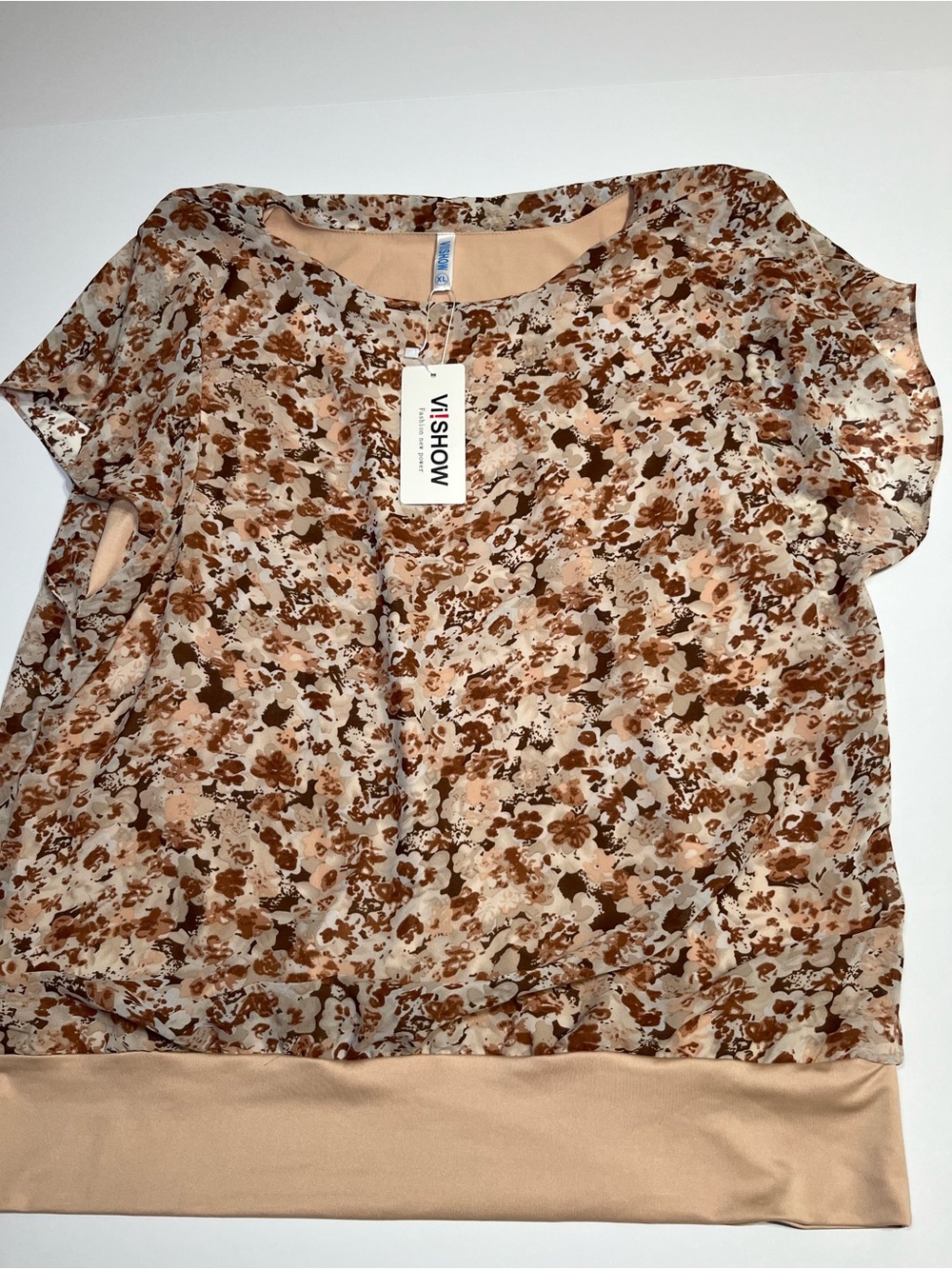 Floral Short Sleeve Blouse in Beige and Brown